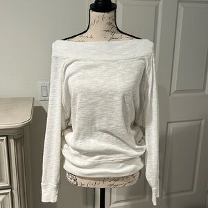 🛍️ We The Free Women's Dolman style Long sleeves blouse Sz Small